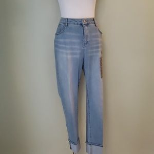 Chico's ankle length jeans, bling pocket, 2.5/14
